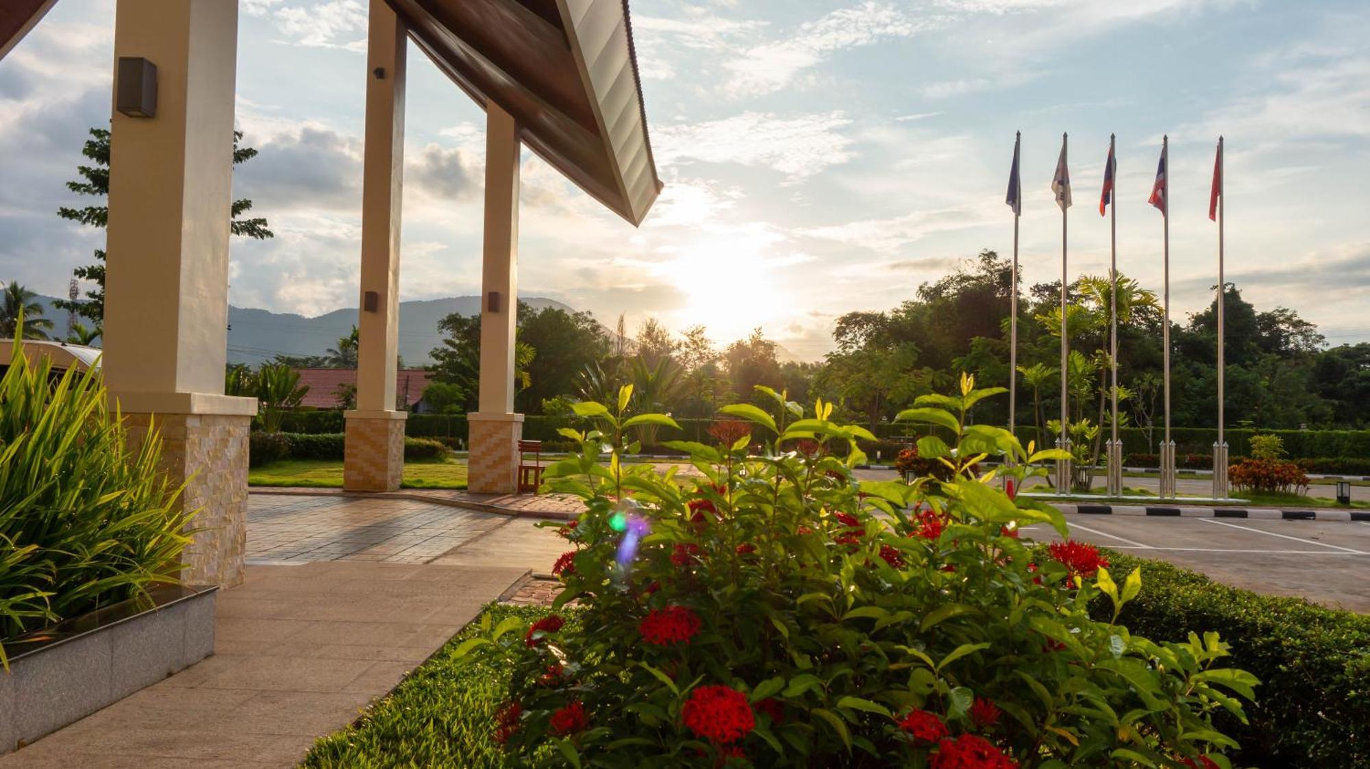 Tmark Resort Vangvieng Vang Vieng Exteriér fotografie